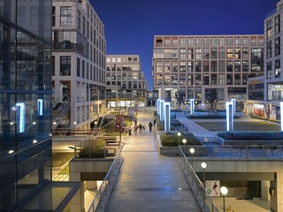 华商时代广场剧本杀美的空调安装工程