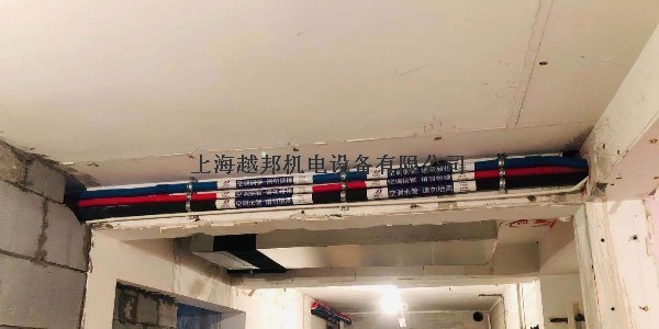 大金中央空调内机和管道都装哪了？